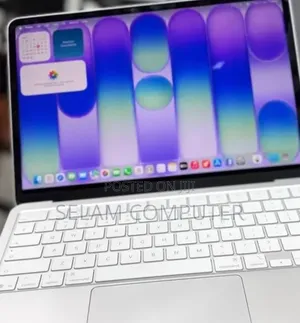 New Laptop Apple MacBook Neo 2026 8GB Intel Core Ultra 5 SSD 256GB