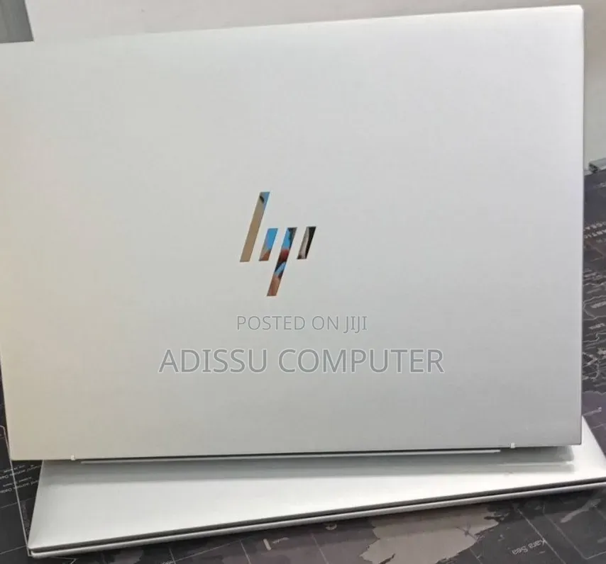 New Laptop HP EliteBook 840 G10 16GB Intel Core i7 SSD 512GB