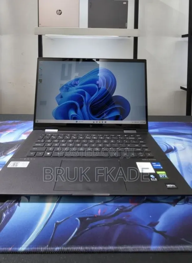 New Laptop HP Envy x360 16GB Intel Core i5 SSD 512GB