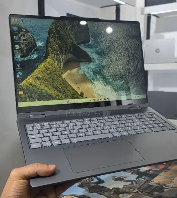 New Laptop Lenovo ThinkPad Yoga 16GB Intel Core Ultra 5 SSD 512GB