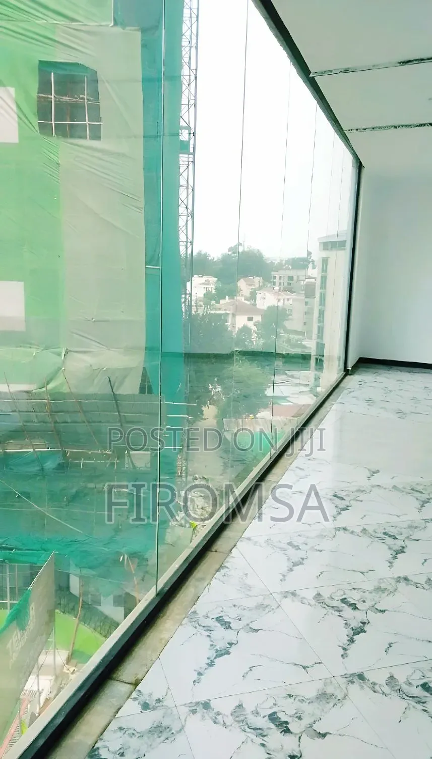 Commercial Spaces Shop Ready for Rent