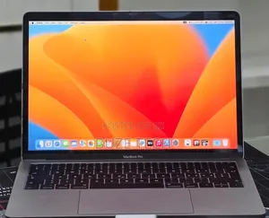New Laptop Apple MacBook Pro 2017 16GB Intel Core i5 SSD 512GB