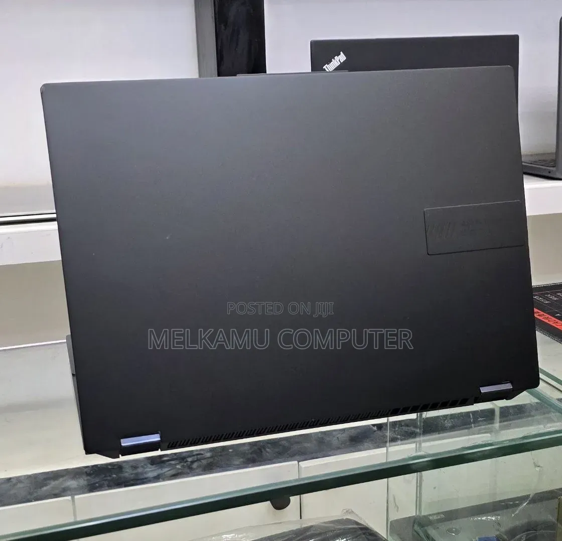 New Laptop Asus Vivobook 16 16GB Intel Core i9 SSD 1T
