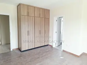 3bdrm Apartment in Kirkos for rent
