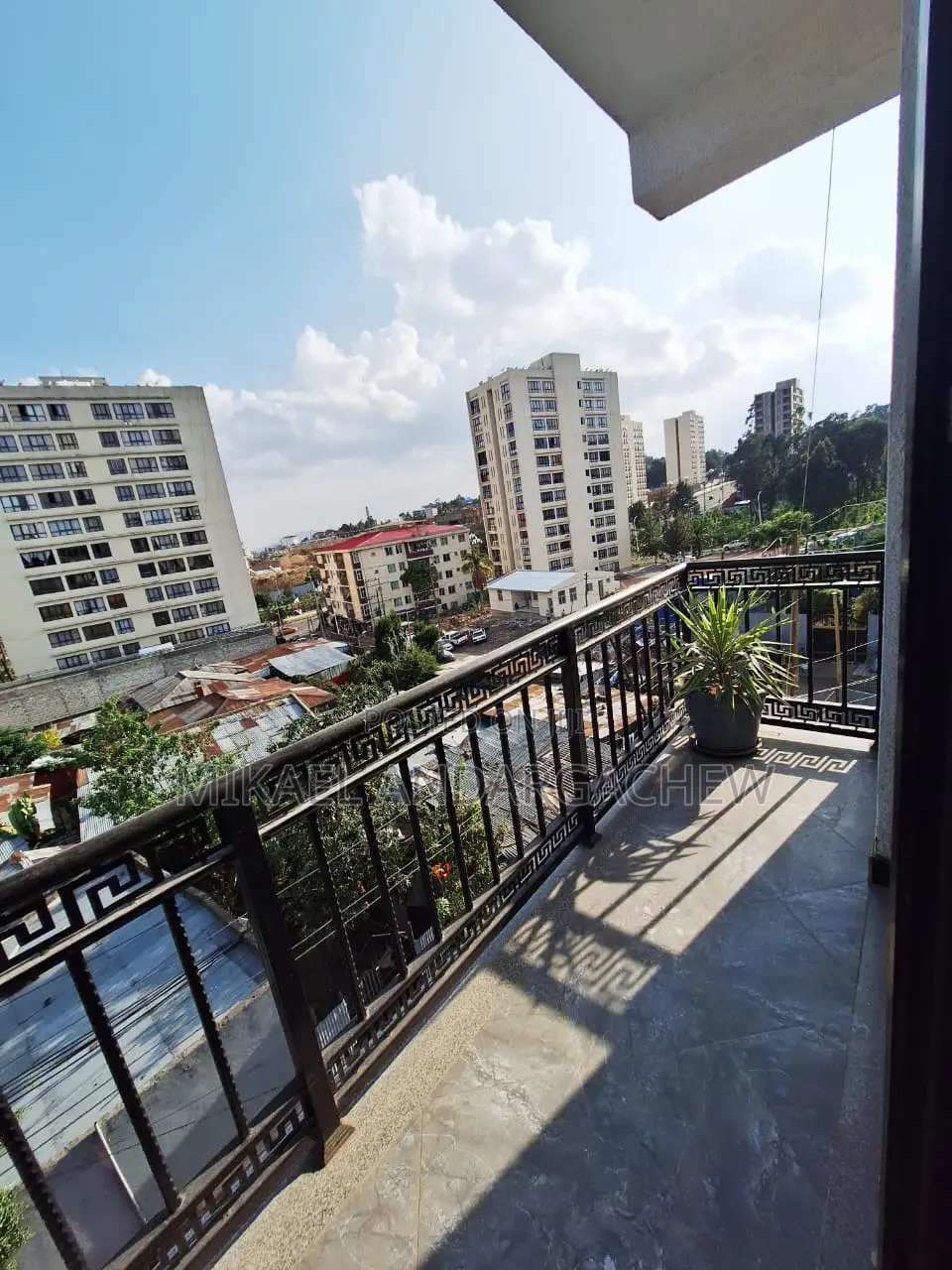 2bdrm Apartment in Kirkos for rent