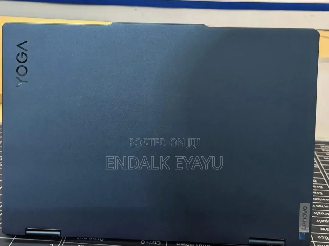 New Laptop Lenovo Yoga 7 15ITL5 16GB Intel Core i7 SSD 512GB