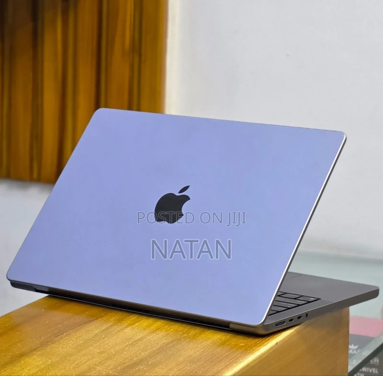 New Laptop Apple MacBook Pro 2020 M1 16GB Apple M1 Pro SSD 512GB
