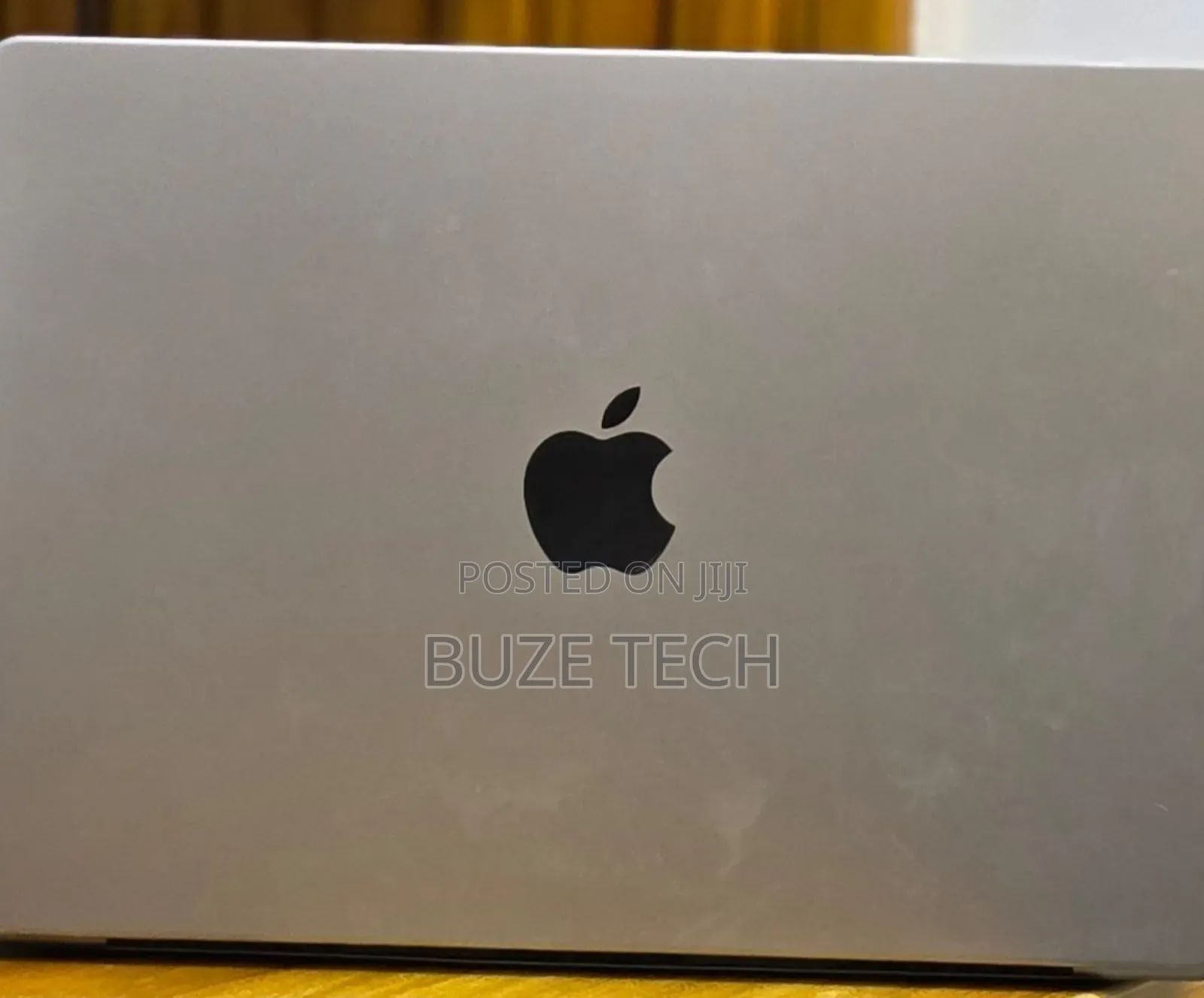 New Laptop Apple MacBook Pro 2021 M1 16GB Apple M1 Pro SSD 512GB