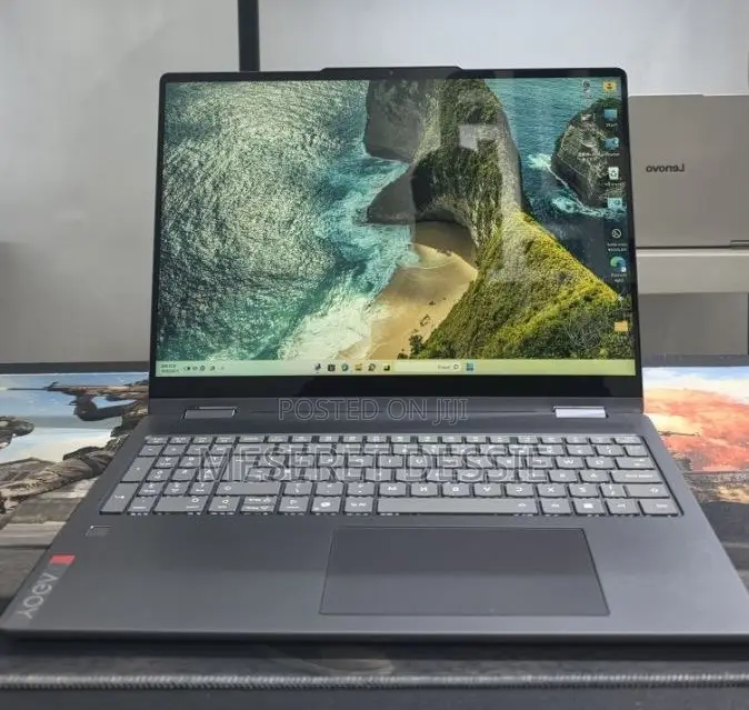 New Laptop Lenovo ThinkPad Yoga 370 16GB Intel Core Ultra 5 SSD 512GB
