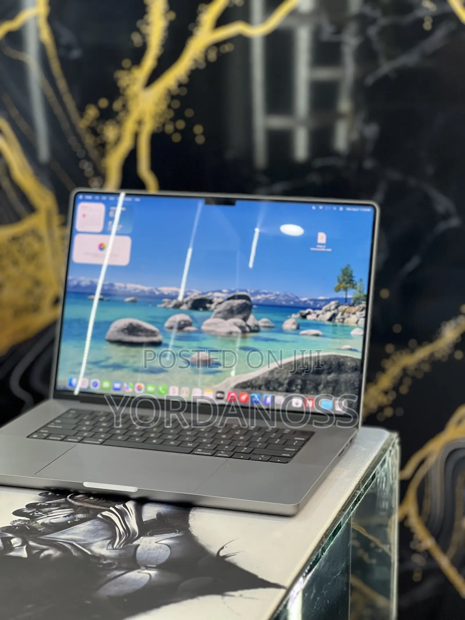 New Laptop Apple MacBook Pro 2021 M1 32GB Apple M1 Pro SSD 512GB