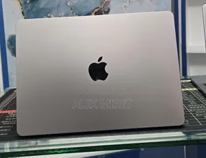 New Laptop Apple MacBook 16GB Apple M2 SSD 512GB