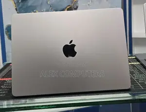 New Laptop Apple MacBook 16GB Apple M2 SSD 512GB