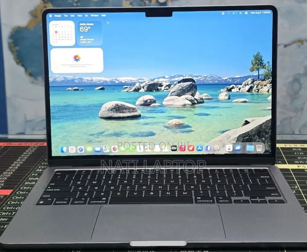 New Laptop Apple MacBook Air 2022 M2 16GB Apple M2 SSD 256GB