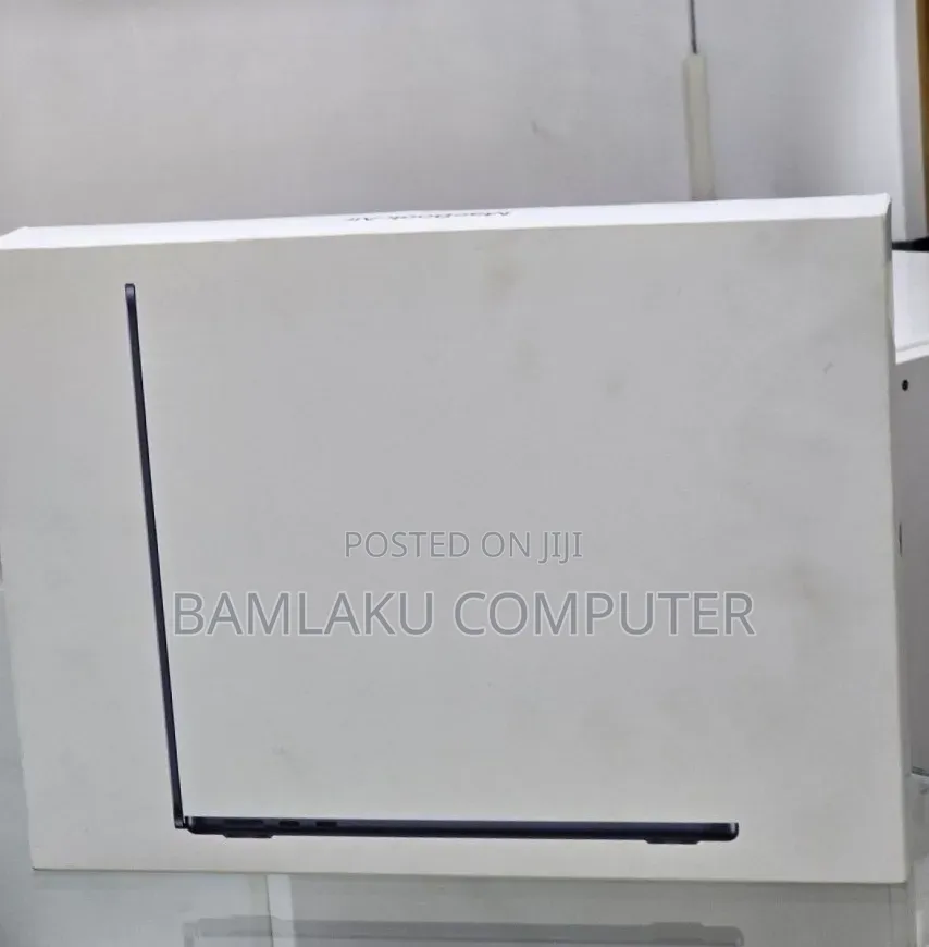New Laptop Apple MacBook Air 2026 M5 16GB Apple M5 SSD 512GB