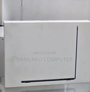 New Laptop Apple MacBook Air 2026 M5 16GB Apple M5 SSD 512GB
