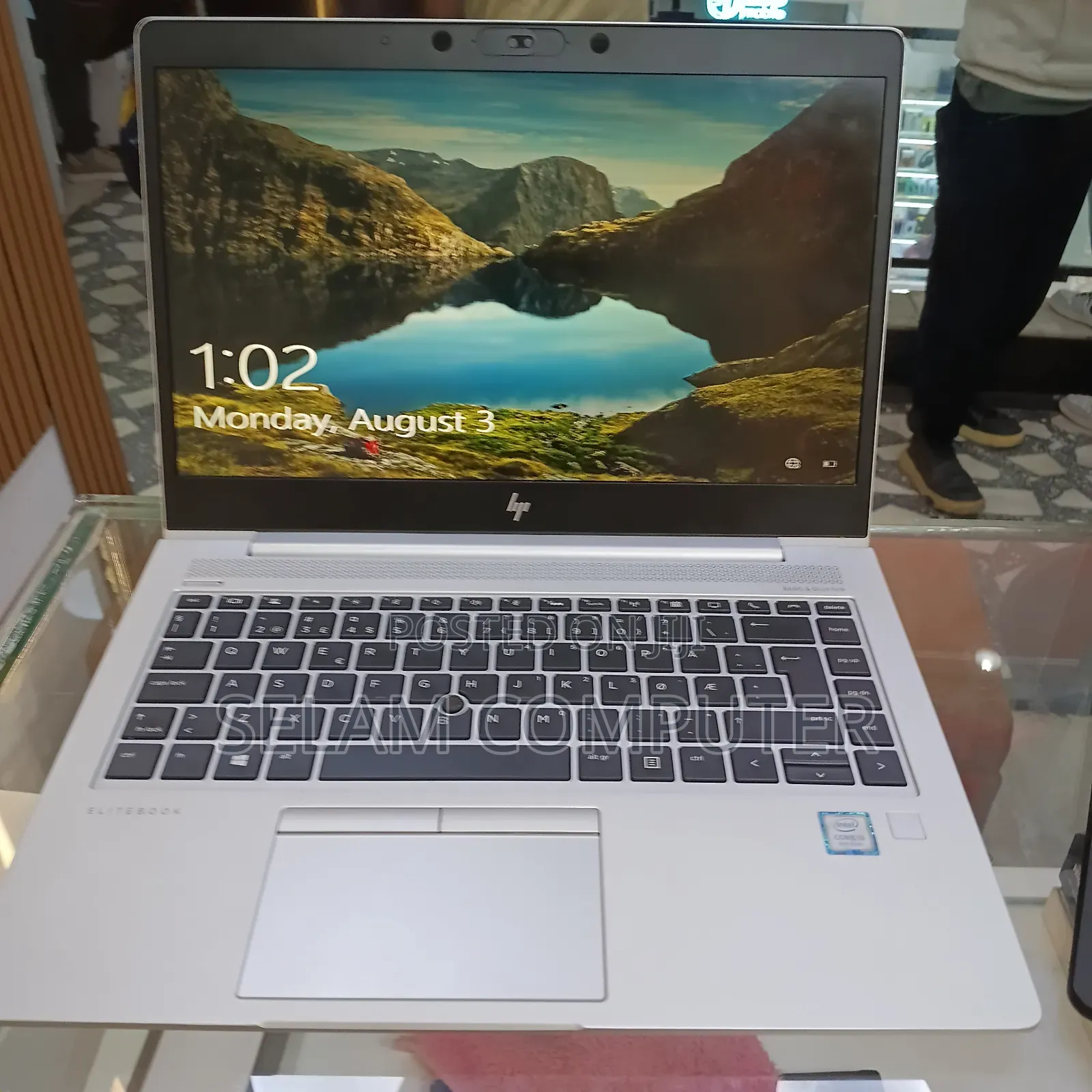 New Laptop HP EliteBook 840 G5 16GB Intel Core i5 SSD 512GB