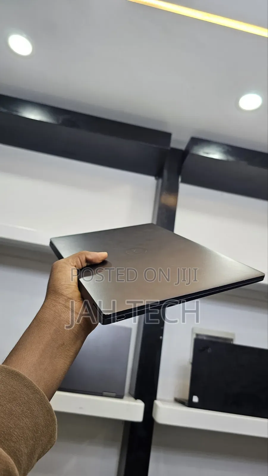 New Laptop Dell XPS 13 16GB Intel Core i7 SSD 512GB