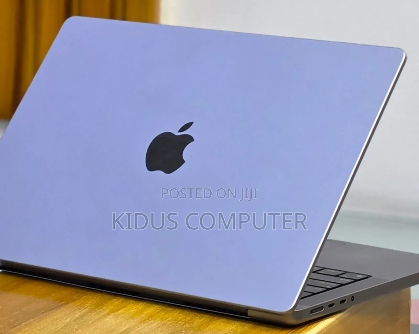 New Laptop Apple MacBook Pro 2020 M1 16GB Apple M1 SSD 512GB