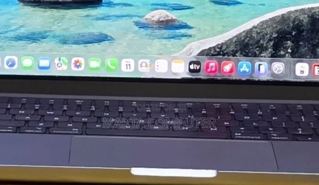 New Laptop Apple MacBook Pro 2021 M1 16GB Apple M1 Pro SSD 512GB