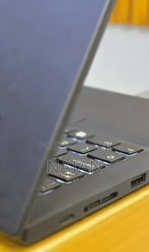 New Laptop Lenovo ThinkPad t495s 16GB AMD Ryzen 7 SSD 512GB