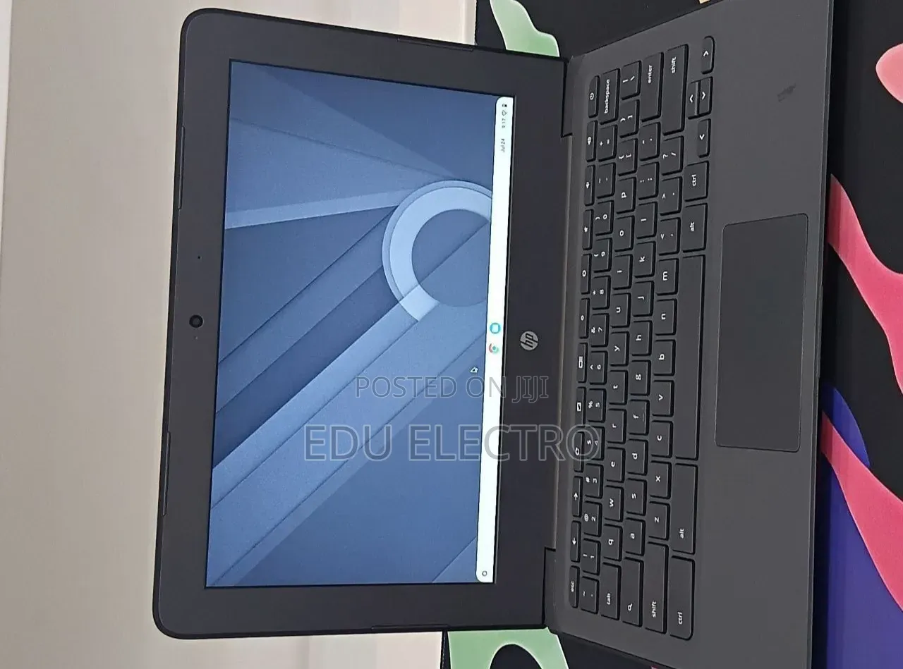New Laptop HP Chromebook 4GB SSD 60GB