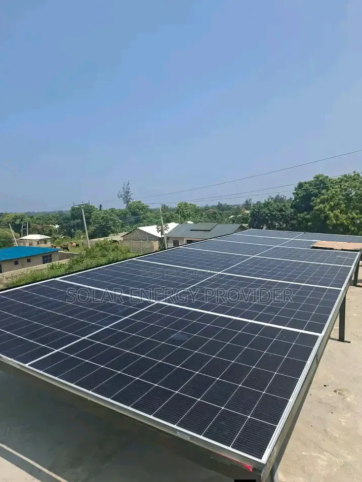 16kw Invertor, Lithium Ion Battery With 715watt(10pc) Solar Panes