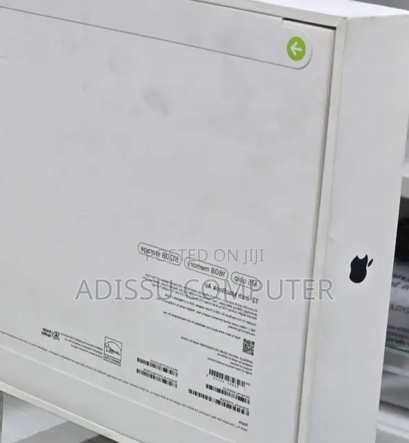 New Laptop Apple MacBook Air 2026 M5 16GB Apple M5 Pro SSD 512GB