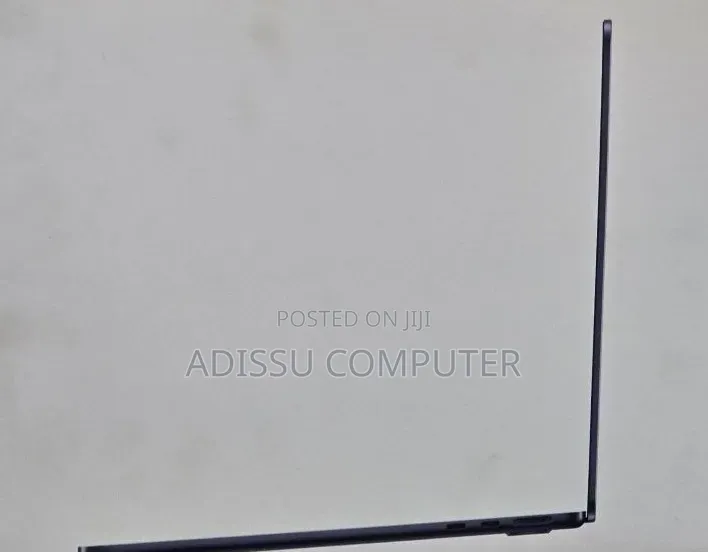 New Laptop Apple MacBook Air 2026 M5 16GB Apple M5 Pro SSD 512GB