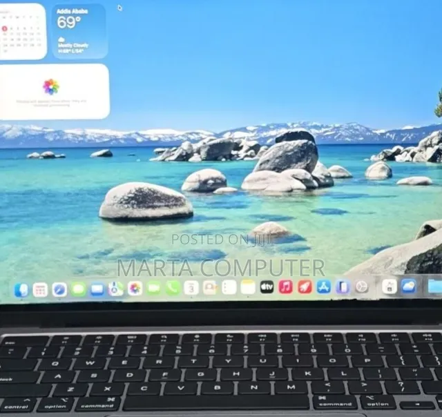 New Laptop Apple MacBook Air 2022 M2 16GB Apple M2 SSD 512GB