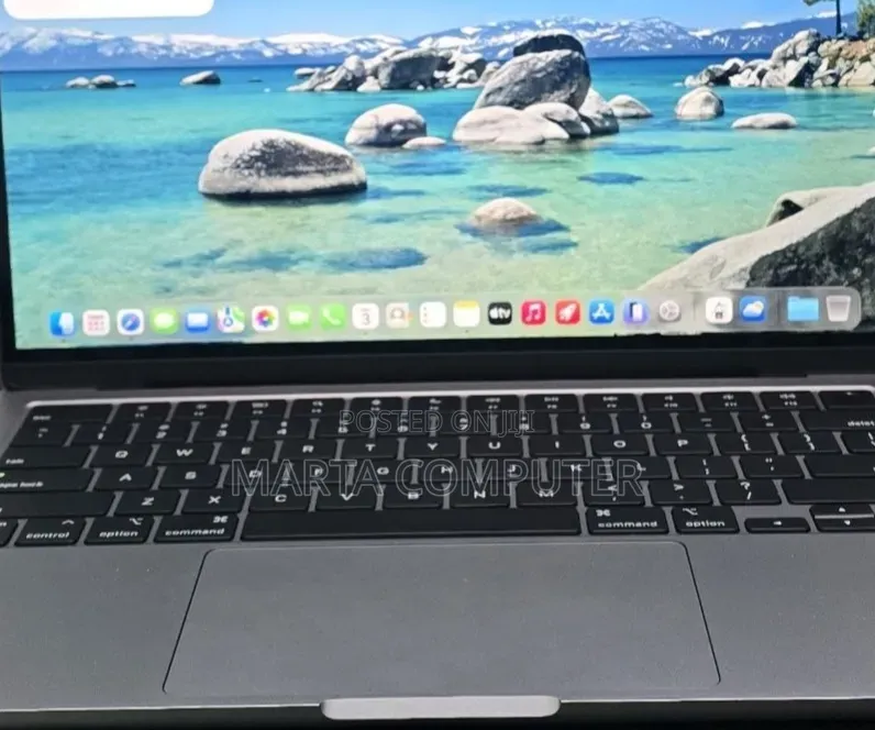 New Laptop Apple MacBook Air 2022 M2 16GB Apple M2 SSD 512GB