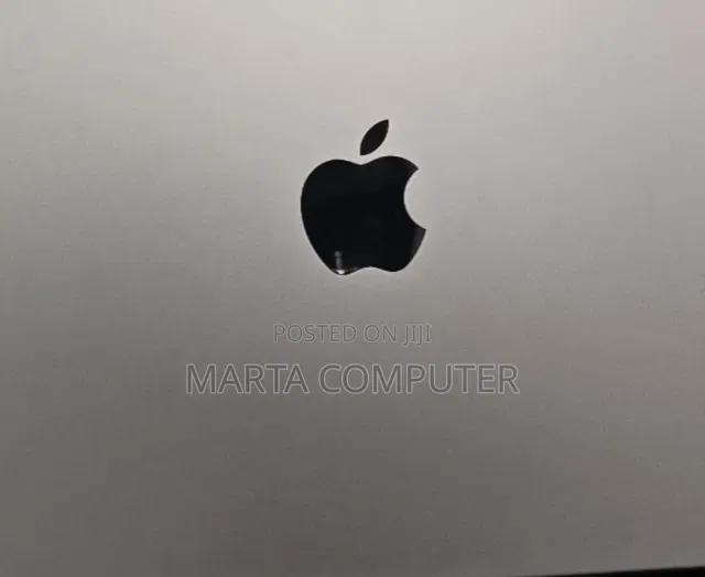 New Laptop Apple MacBook Air 2022 M2 16GB Apple M2 SSD 512GB