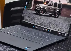 New Laptop Dell XPS 12 (9250) 16GB Intel Core i7 SSD 512GB