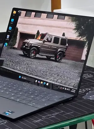 New Laptop Dell XPS 12 (9250) 16GB Intel Core i7 SSD 512GB