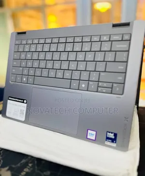 New Laptop HP OmniBook Ultra Flip 14" 16GB Intel Core Ultra 7 SSD 1T
