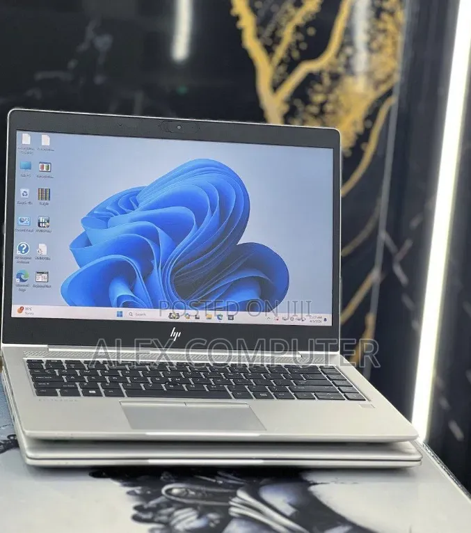 New Laptop HP EliteBook 840 G5 16GB Intel Core i5 SSD 512GB