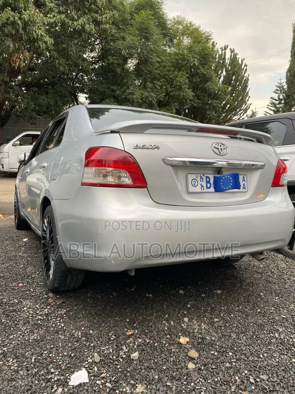 Toyota Yaris 2010 Silver