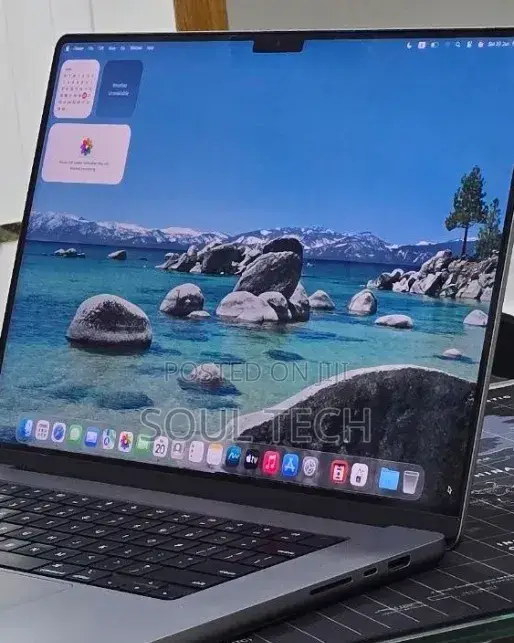 New Laptop Apple MacBook Pro 2021 M1 32GB Apple M1 Pro SSD 512GB