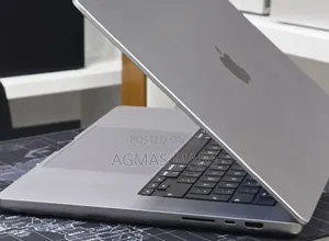 New Laptop Apple MacBook Pro 2020 M1 64GB Apple M1 SSD 1T