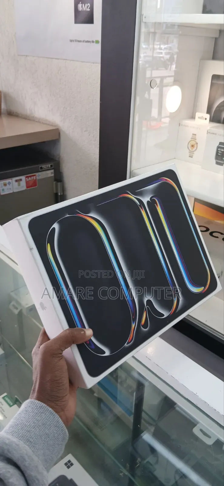 New Apple iPad Pro 13 (2025) 256 GB