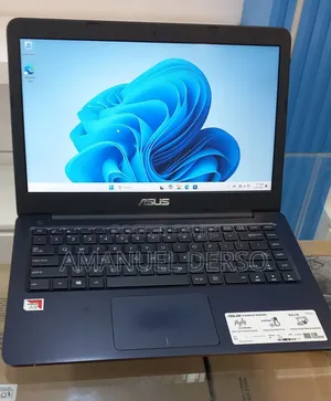New Laptop Asus ROG Strix G15 8GB Intel Core i9 SSD 256GB