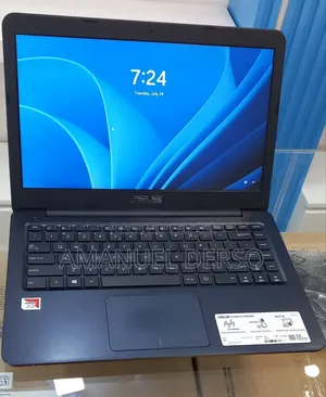 New Laptop Asus ROG Strix G15 8GB Intel Core i9 SSD 256GB