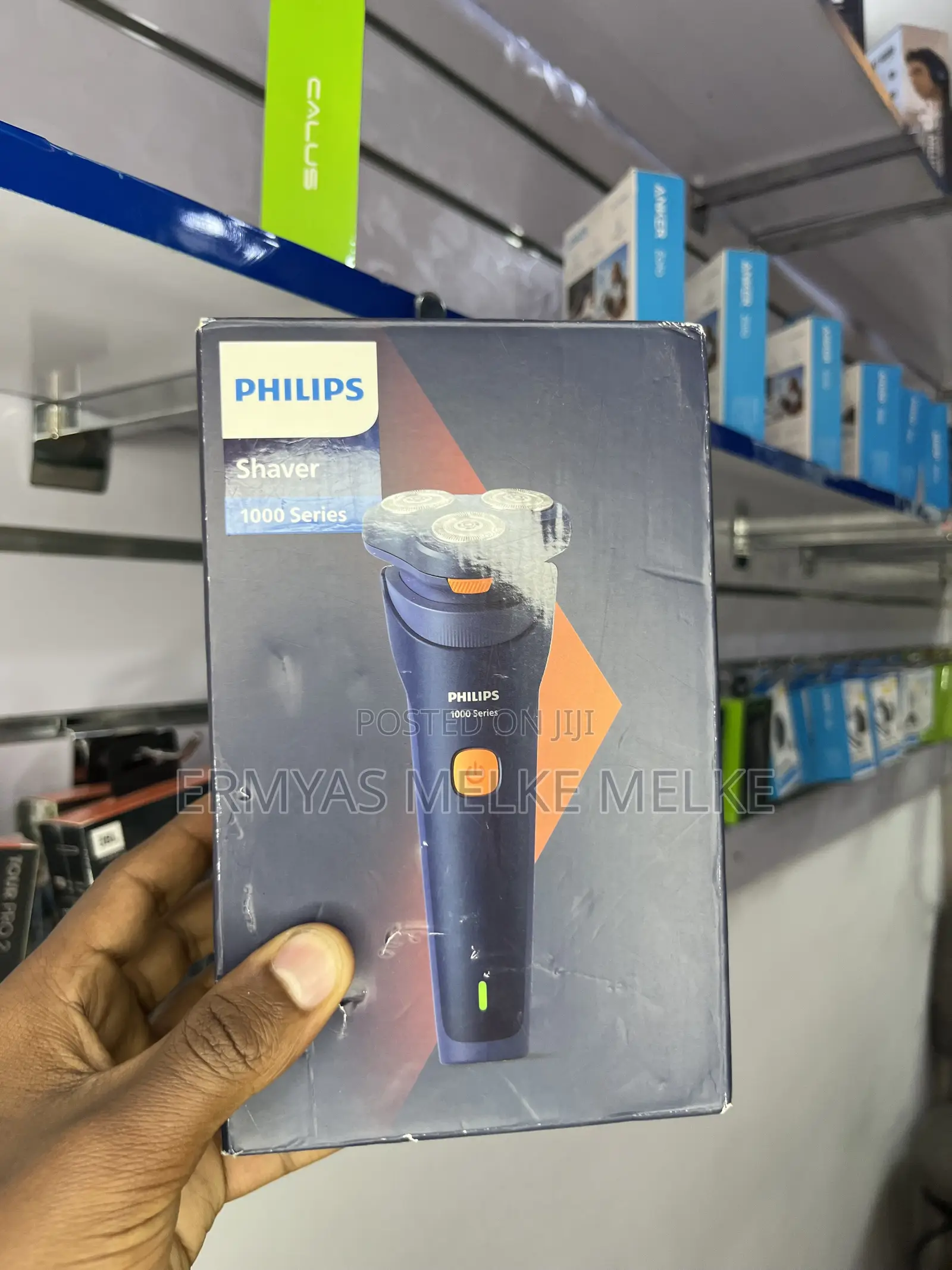 Philips Aqua Touch Shaver 1000 Wet or Dry Electric Shaver