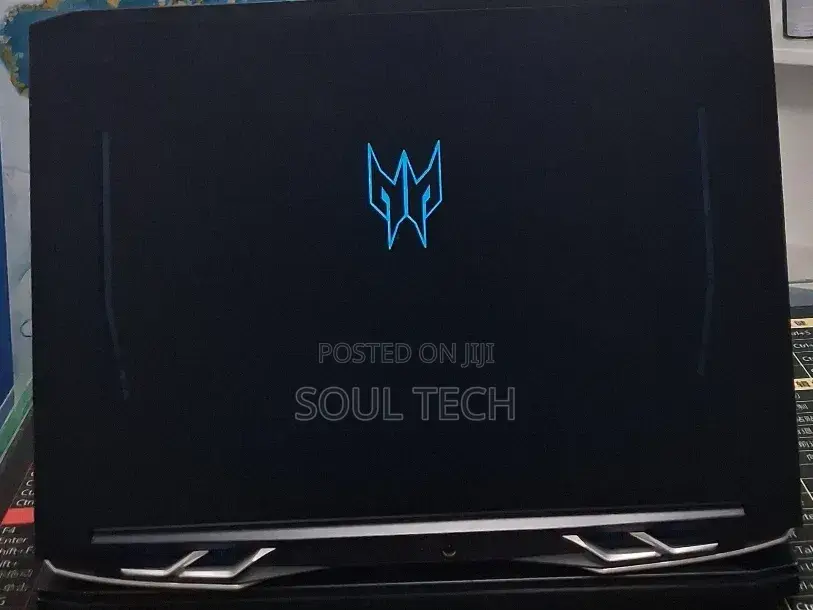 New Laptop Acer Predator Helios Neo 16 AI 16GB Intel Core i9 SSD 512GB