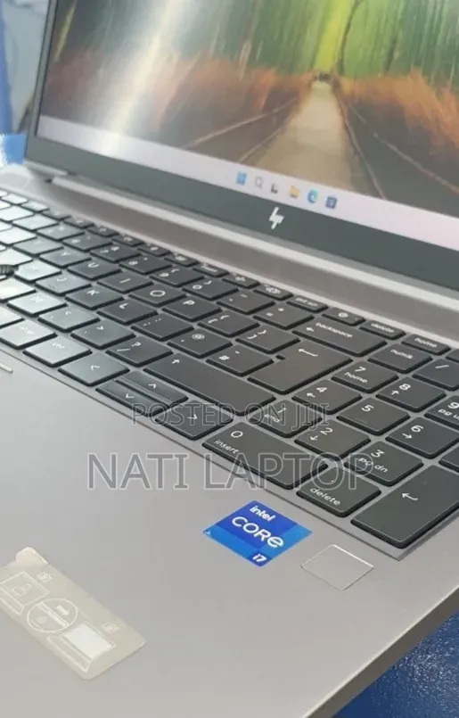 New Laptop HP 16GB Intel Core i7 SSD 512GB