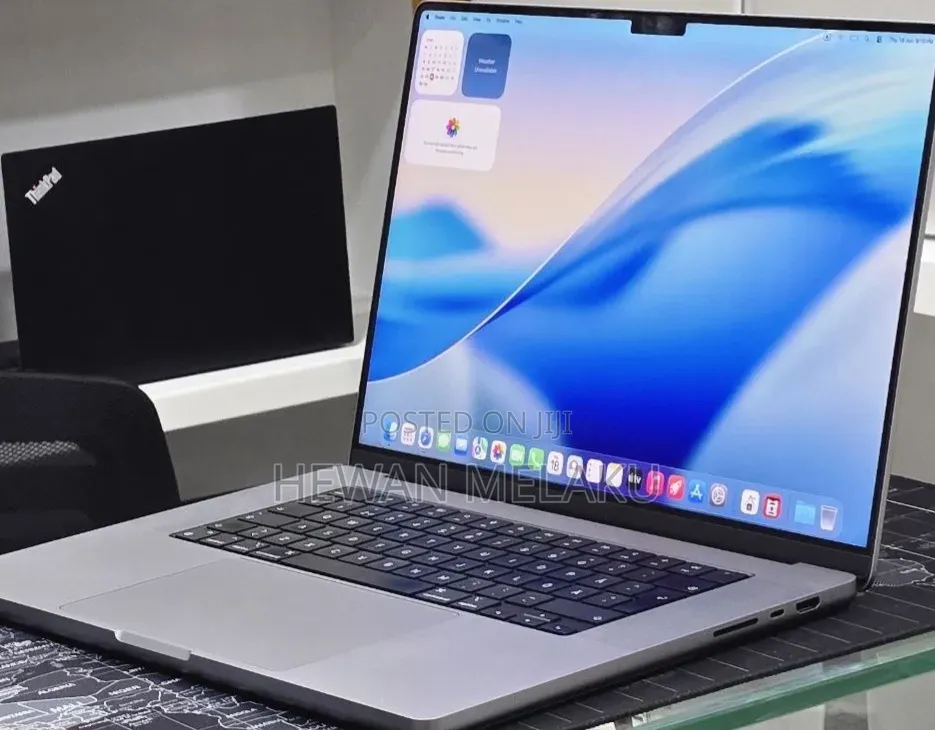 New Laptop Apple MacBook Pro 2021 M1 Max 64GB Apple M1 Max SSD 1T