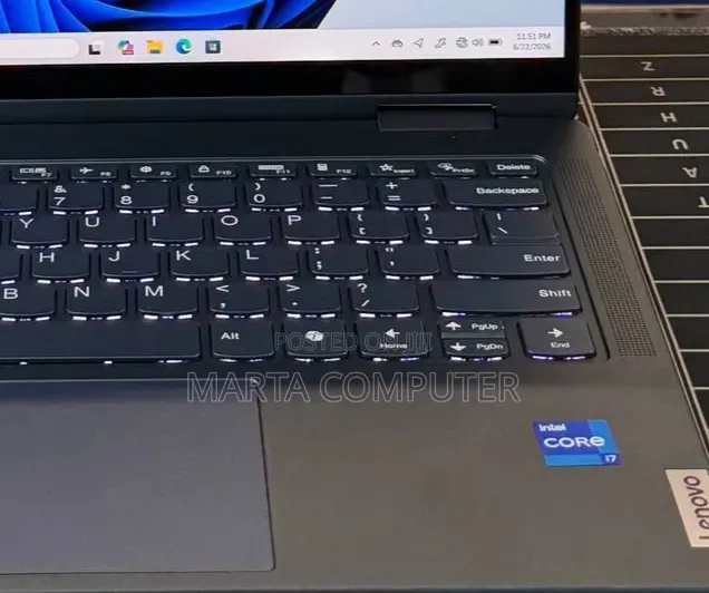New Laptop Lenovo Yoga 7i 16GB Intel Core i7 SSD 512GB