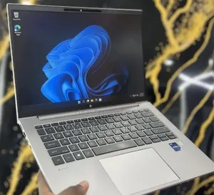 New Laptop HP ZBook Firefly 14 G10 16GB Intel Core i7 SSD 512GB