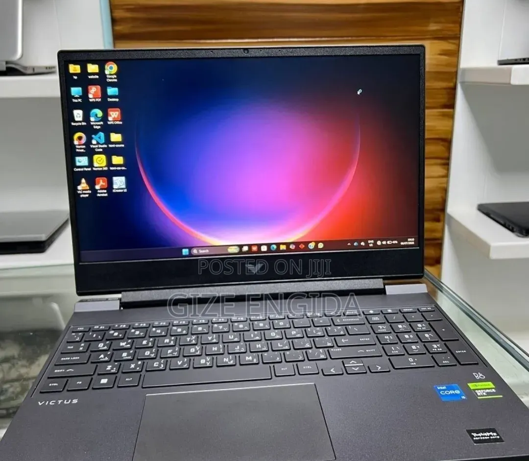 New Laptop HP Victus 16 16GB Intel Core i7 SSD 512GB