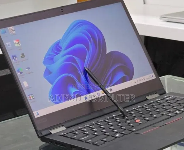 New Laptop Lenovo ThinkPad Yoga 16GB Intel Core i5 SSD 512GB