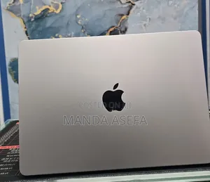 New Laptop Apple MacBook Air 2022 M2 16GB Apple M2 SSD 512GB